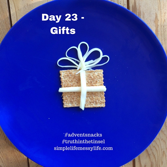 Advent Snacks day 23 - gifts