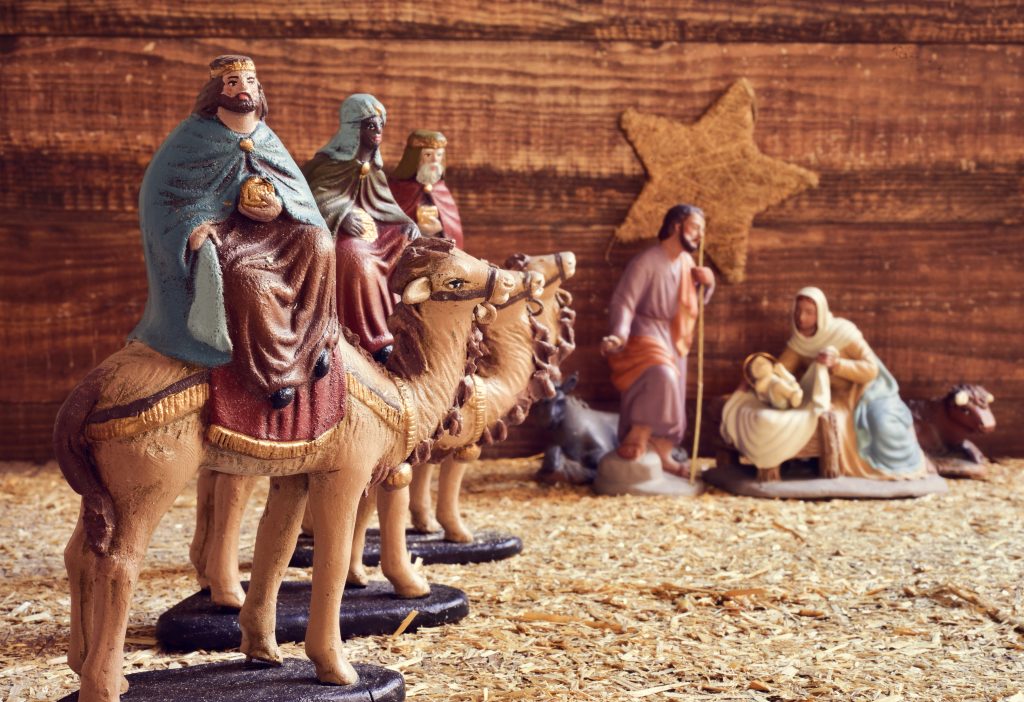 three wise men and nativity set